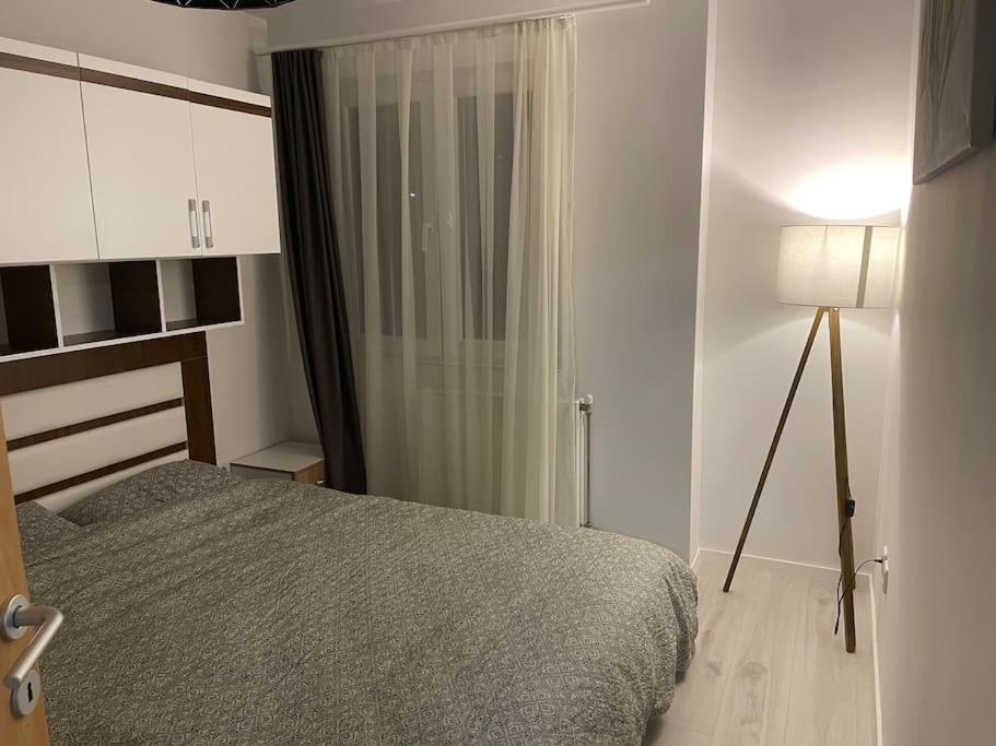 Sunny Prishtina Apartment Pristina Extérieur photo
