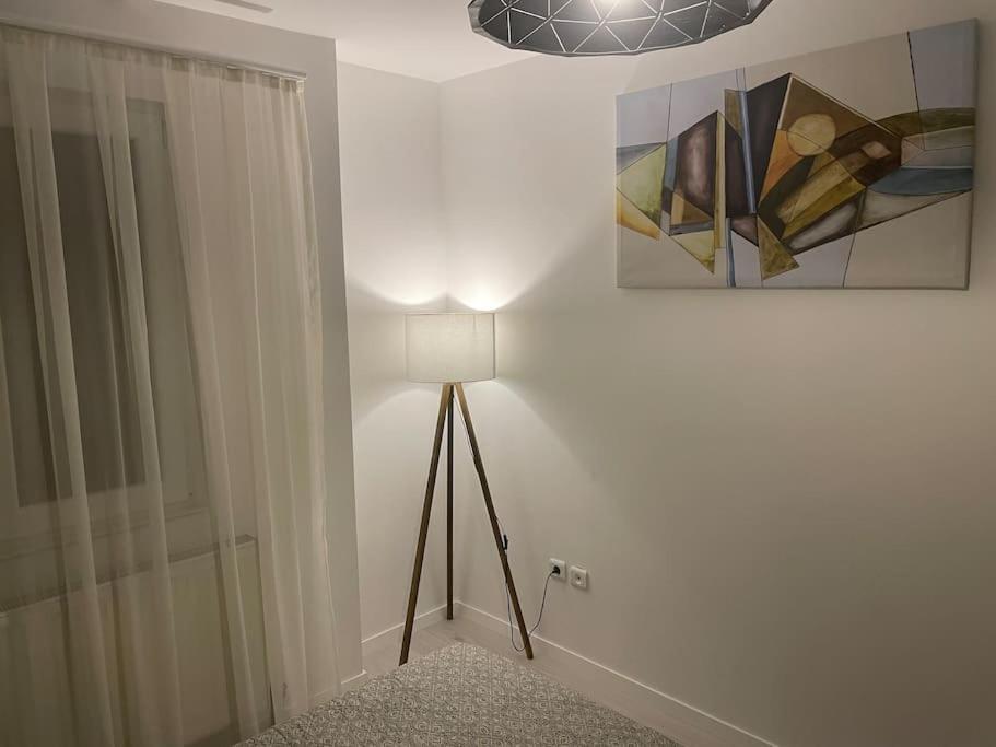 Sunny Prishtina Apartment Pristina Extérieur photo